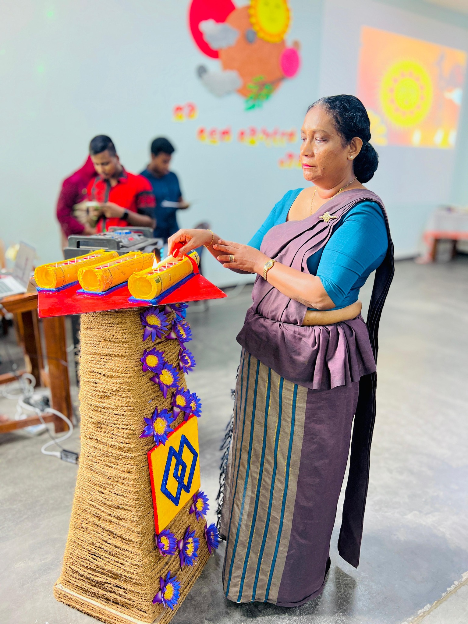 කොවුල්සර වසන්තය - 2024 moment 5